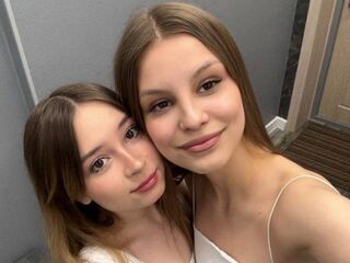 BridgetAndSunniv's Live sex together Profile Image